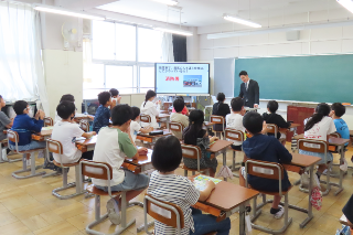 明郷小学校