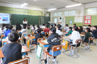 岩野田小学校